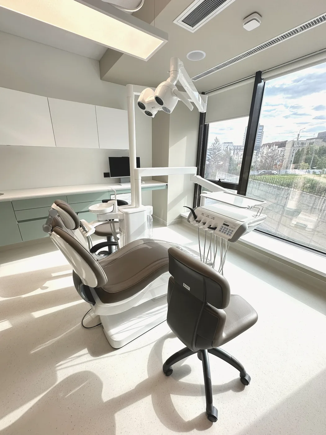 Onsmile Clinic Iași — cabinet 6